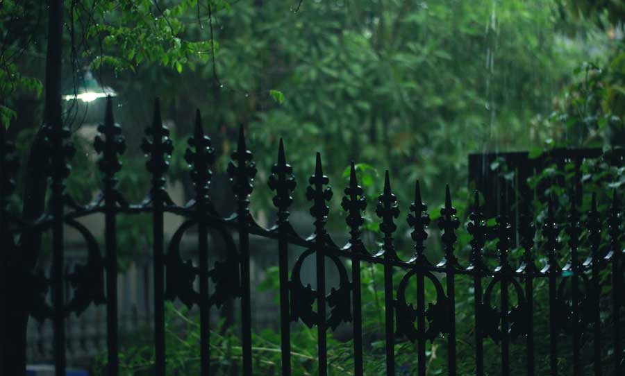 Tips For Maintaining Your Chain Link Fences