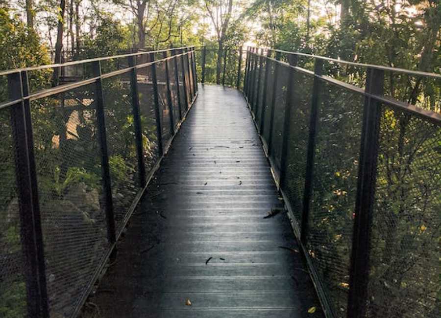 Top 10 Benefits Of Hiring A Pro Fence Contractor in Trumbull, CT