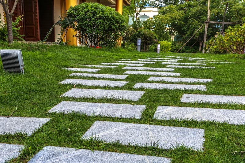 Winter Landscaping Tips: Keeping Your Trumbull Landscape Beautiful in the Cold Months​