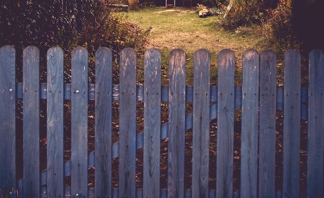 wood fencing in ridgefield, ct